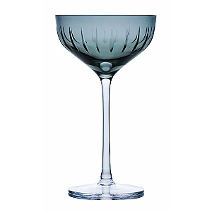 halvor-bakke-drink-cocktailglass