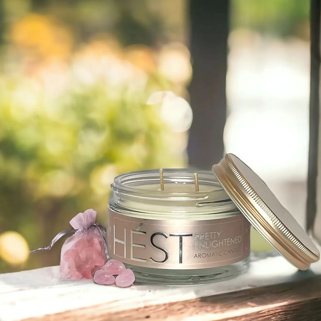 hest-aromatic-candle-pretty-enlightened-150g